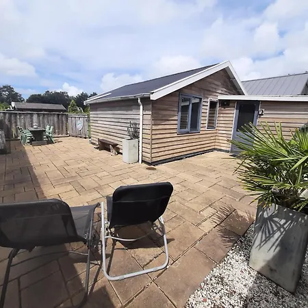2 Huizen Naast Elkaar Honden Welkom Omheinde Tuin Sauna Buitenbad 10 Personen * Dirkshorn