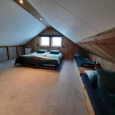Villa 2 Huizen Naast Elkaar Honden Welkom Omheinde Tuin Sauna Buitenbad 10 Personen